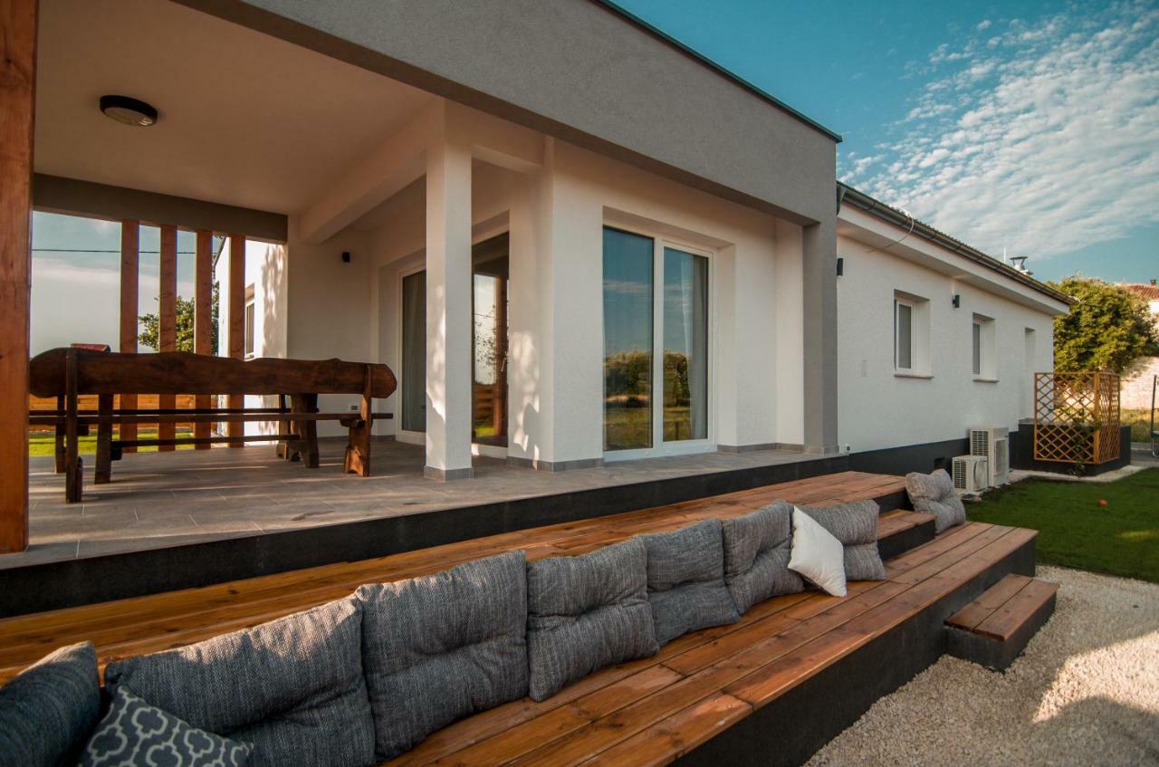 Villa Olea Vodnjan Exterior photo